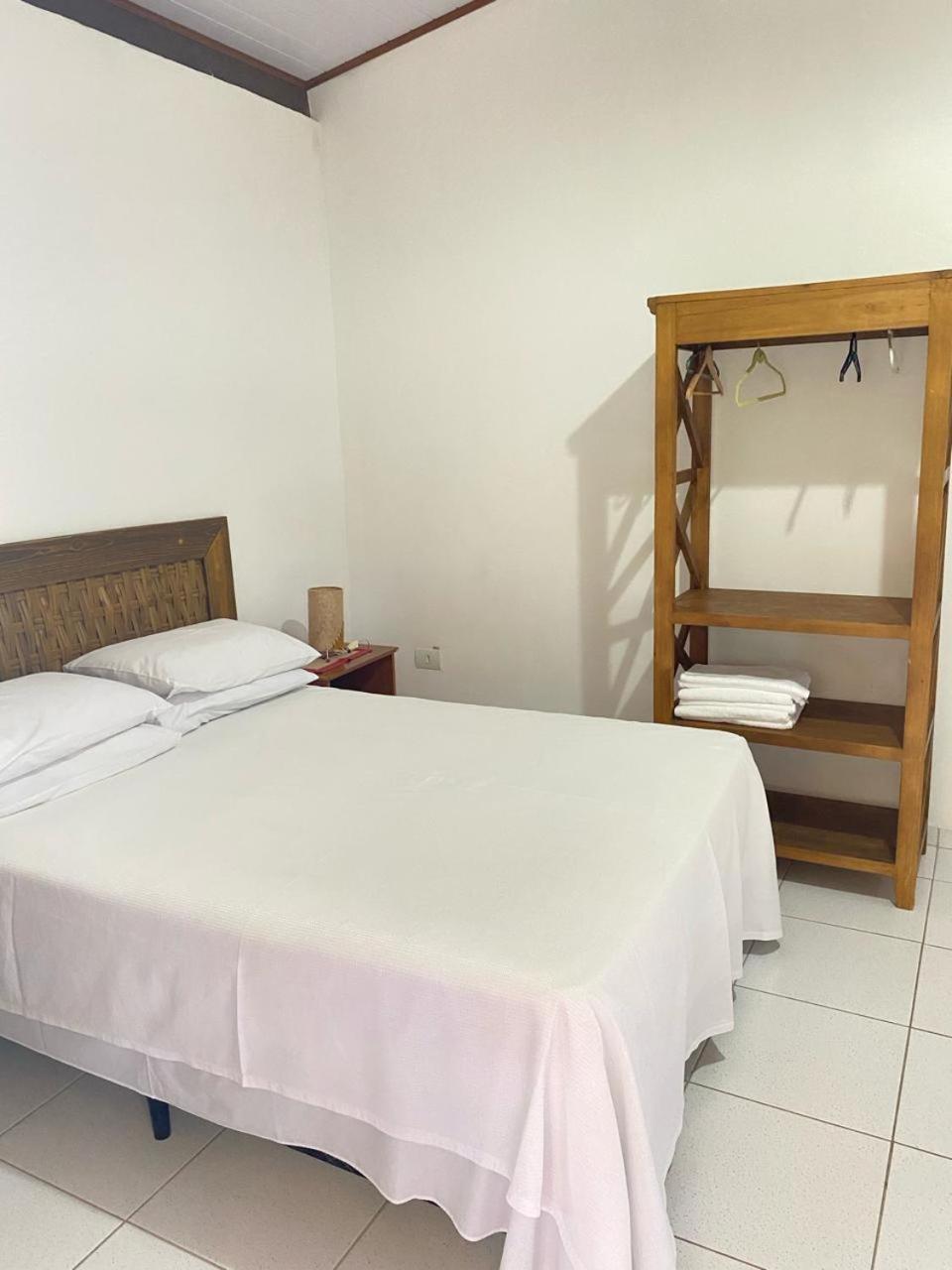 Chale Da Lu Ilhabela Apartman Kültér fotó